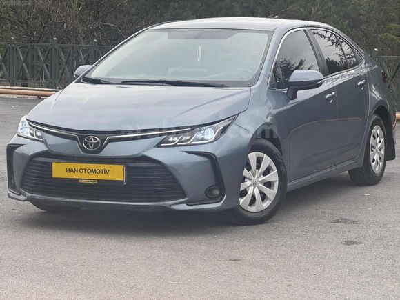 2021 COROLLA 1.5 - HATASIZ - TRAMERSİZ - TEK PARÇA LOKAL BOYALI