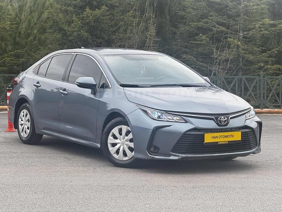 2021 COROLLA 1.5 - HATASIZ - TRAMERSİZ - TEK PARÇA LOKAL BOYALI