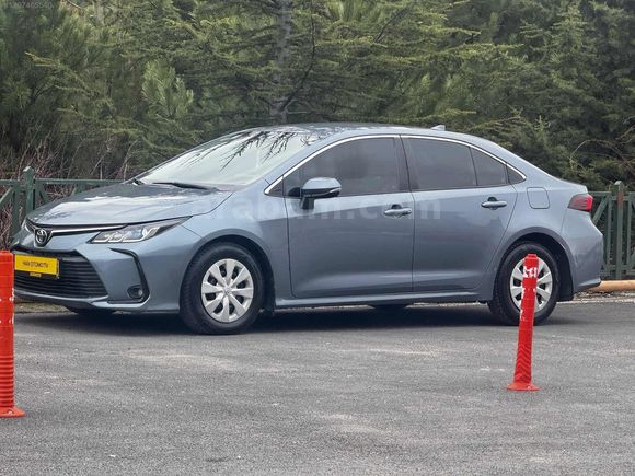 2021 COROLLA 1.5 - HATASIZ - TRAMERSİZ - TEK PARÇA LOKAL BOYALI