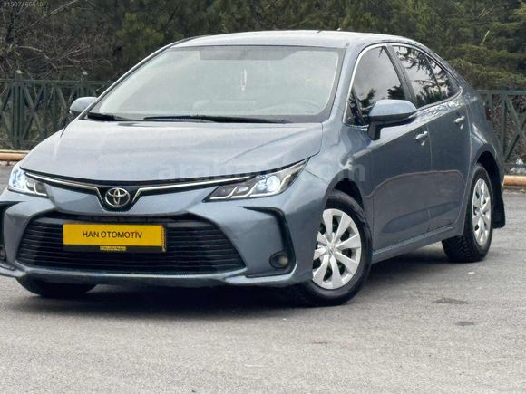 2021 COROLLA 1.5 - HATASIZ - TRAMERSİZ - TEK PARÇA LOKAL BOYALI