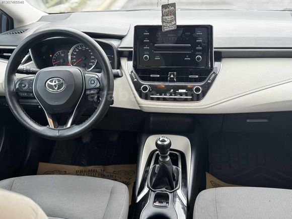 2021 COROLLA 1.5 - HATASIZ - TRAMERSİZ - TEK PARÇA LOKAL BOYALI