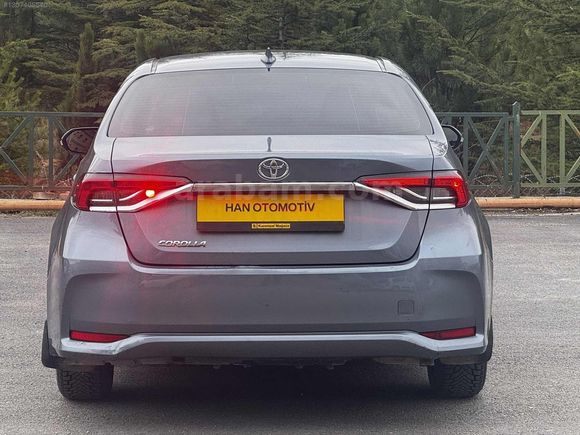 2021 COROLLA 1.5 - HATASIZ - TRAMERSİZ - TEK PARÇA LOKAL BOYALI