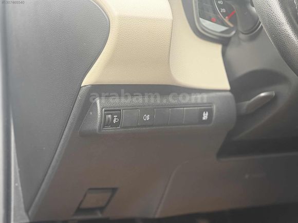 2021 COROLLA 1.5 - HATASIZ - TRAMERSİZ - TEK PARÇA LOKAL BOYALI