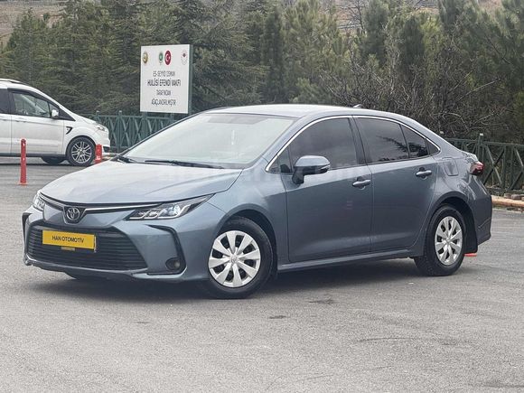 2021 COROLLA 1.5 - HATASIZ - TRAMERSİZ - TEK PARÇA LOKAL BOYALI