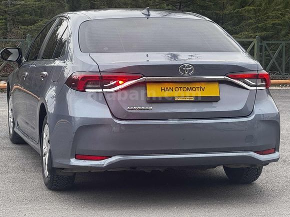 2021 COROLLA 1.5 - HATASIZ - TRAMERSİZ - TEK PARÇA LOKAL BOYALI