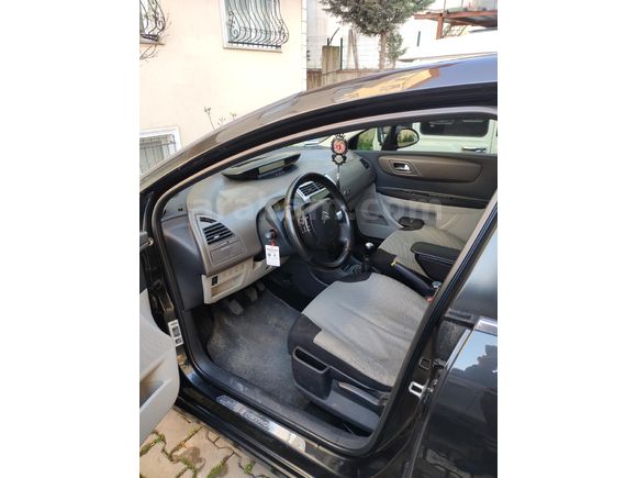 Daha temizi yook orjinal km 118 binde Sahibinden Citroen C4 1.4 SX 2007 Model