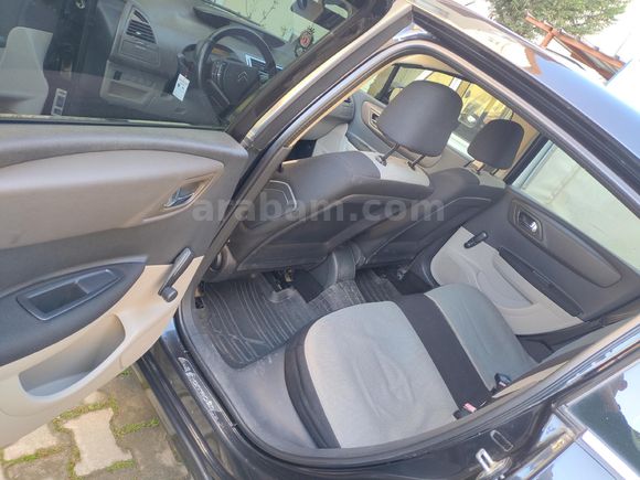 Daha temizi yook orjinal km 118 binde Sahibinden Citroen C4 1.4 SX 2007 Model