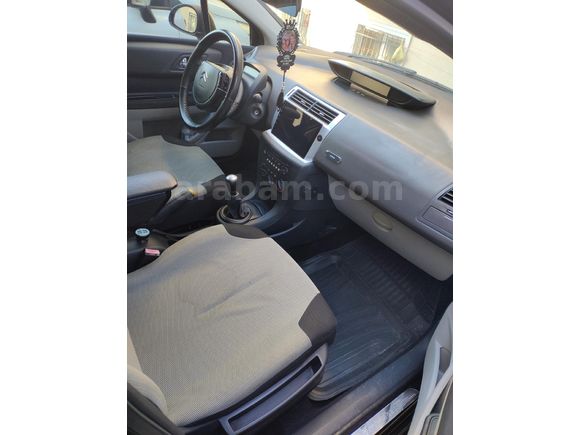 Daha temizi yook orjinal km 118 binde Sahibinden Citroen C4 1.4 SX 2007 Model