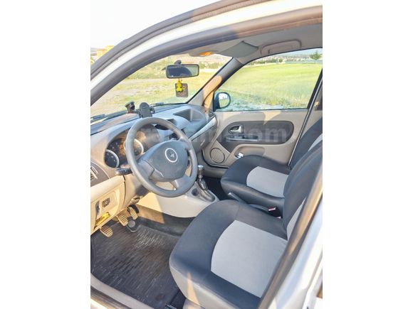 DEĞİŞENSİZ & BOYASIZ / 2012 Renault Symbol Authentique Edition / 133.000 KM