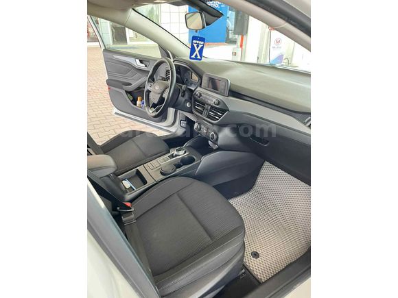 Sahibinden Ford Focus 1.5 TDCi Trend X 2020 Model Van