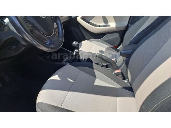 Sahibinden Hyundai i20 1.2 MPI Style 2017 Model 