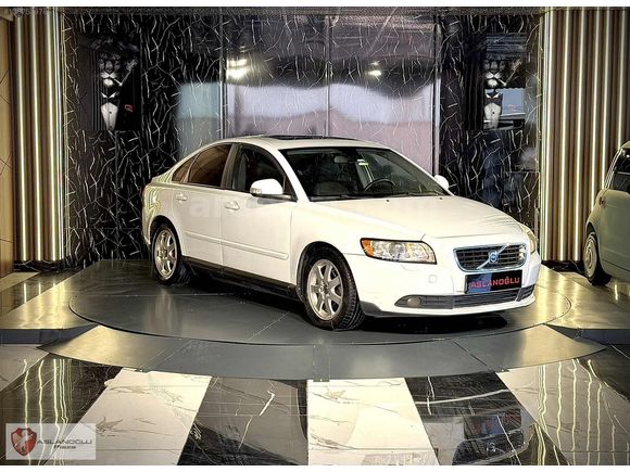 ASLANOĞLU PLAZA'DAN 2010 VOLVO S40 1.6 DYNAMİC EDİTİON