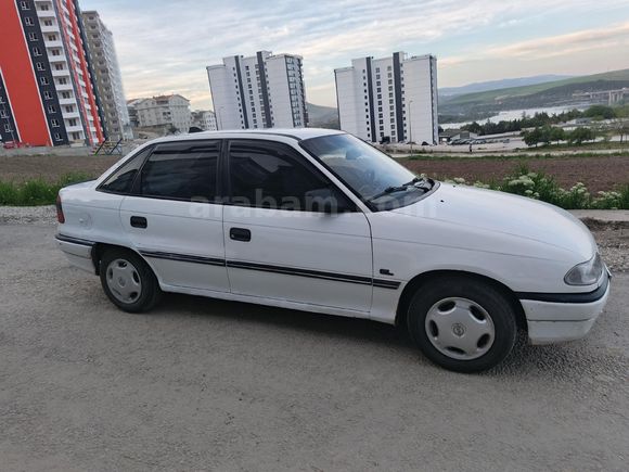 Sahibinden Opel Astra 1.4 GL 1993 Model