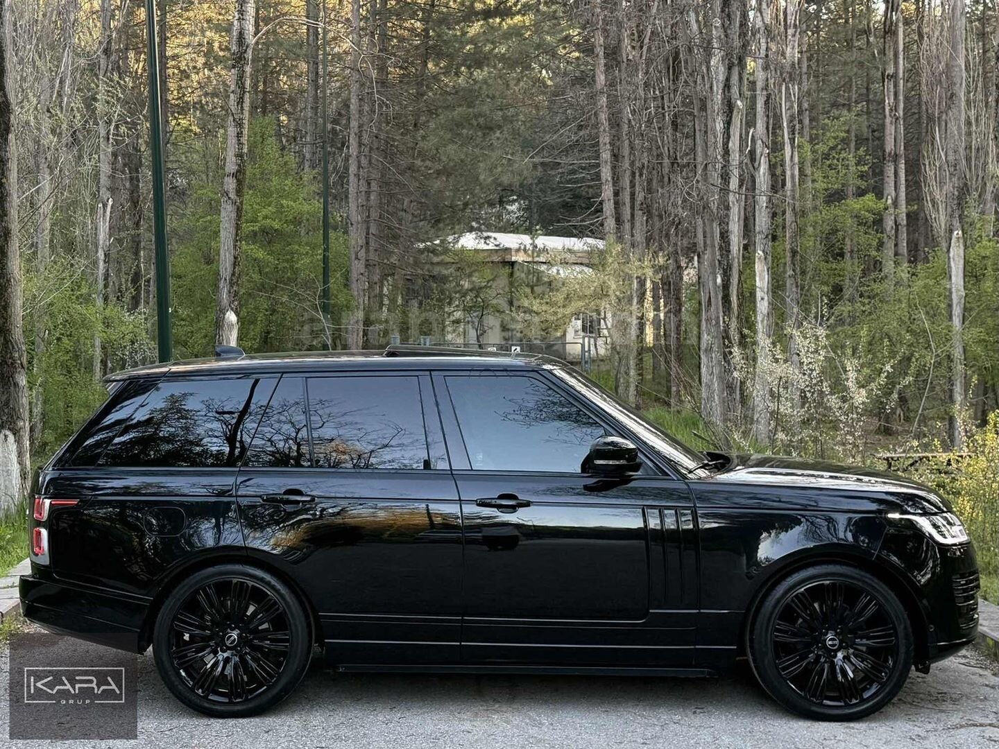 Galeriden Land Rover Range 2.0 PHEV Autobiography 2018 Model Ankara 150.000 km Siyah 4