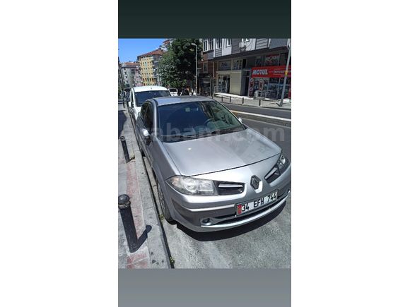Sahibinden Renault Megane 1.5 dCi Exception 2010 Model  223000 km Gri (Gümüş)