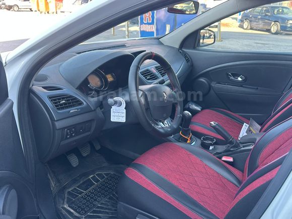 Sahibinden Renault Fluence 1.5 dCi Touch 2015 Model