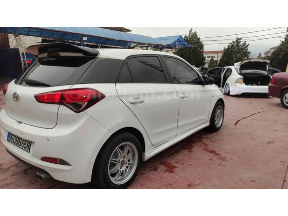 DEĞİŞENSİZ Hyundai i20