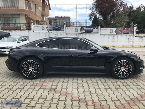 HATASIZ DOĞUŞ ÇIKIŞLI 2024 PORSCHE TAYCAN 4S PERFORMANCE PLUS