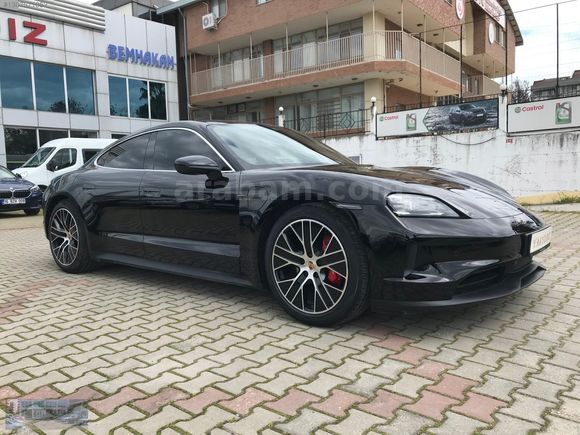 HATASIZ DOĞUŞ ÇIKIŞLI 2024 PORSCHE TAYCAN 4S PERFORMANCE PLUS