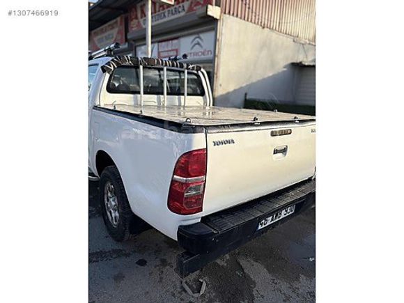2013--Hilux--4x2-- DÜŞÜK KM - Bakımlı