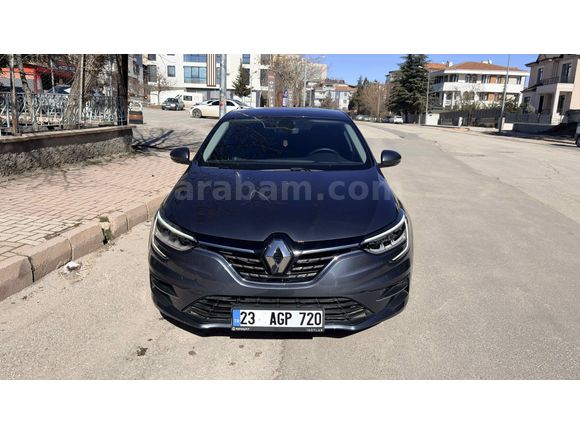 Sahibinden Renault Megane 1.3 TCe Icon 2023 Model 