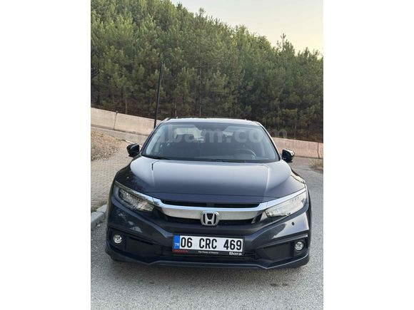 Sahibinden Honda Civic 1.5 i-VTEC Elegance 2021 Model 