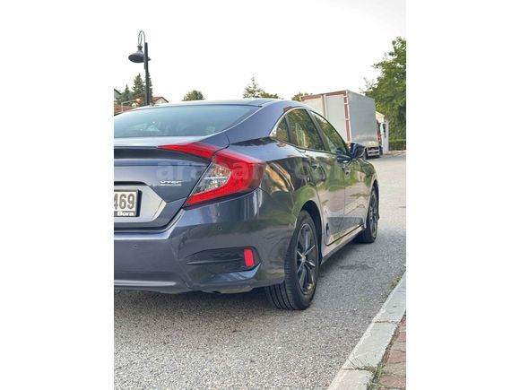 Sahibinden Honda Civic 1.5 i-VTEC Elegance 2021 Model 