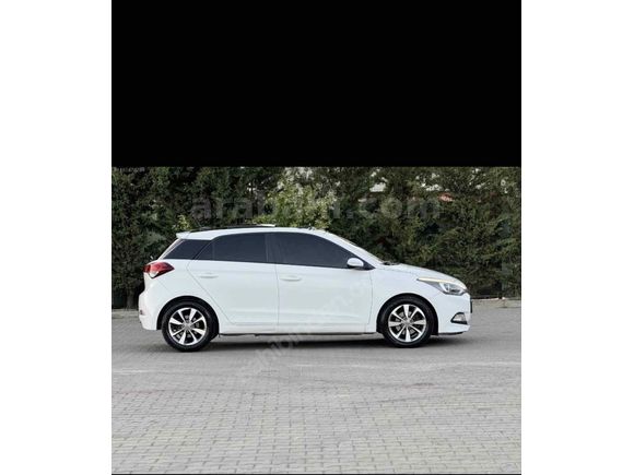 Sahibinden Hyundai i20 1.4 CRDi Style 2016 Model 
