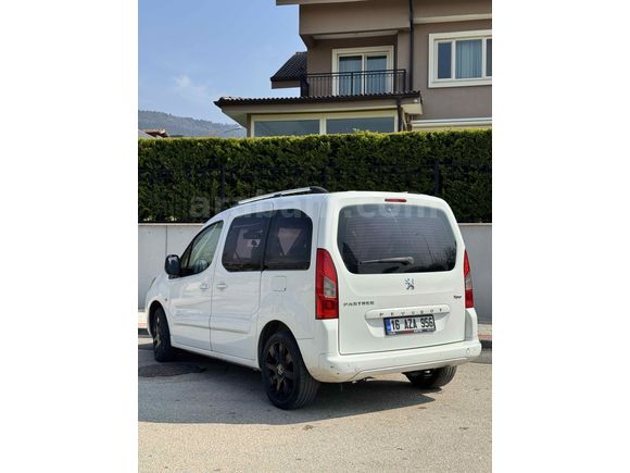 Sahibinden Peugeot Partner 1.6 HDI Premium Pack 2011 Model 