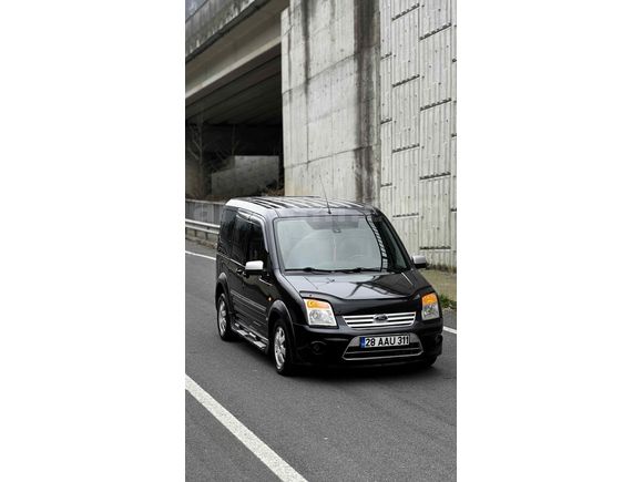 Sahibinden Ford Tourneo Connect 110PS 2009 Model 