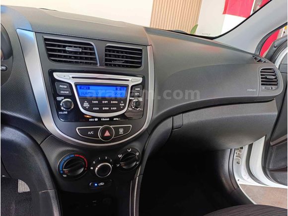 BOYASIZ TRAMERSİZ İLK SAHİBŞNDEN Hyundai Accent Blue 1.4 D-CVVT 