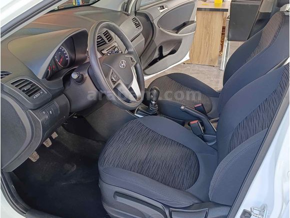 BOYASIZ TRAMERSİZ İLK SAHİBŞNDEN Hyundai Accent Blue 1.4 D-CVVT 