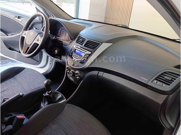 BOYASIZ TRAMERSİZ İLK SAHİBŞNDEN Hyundai Accent Blue 1.4 D-CVVT 