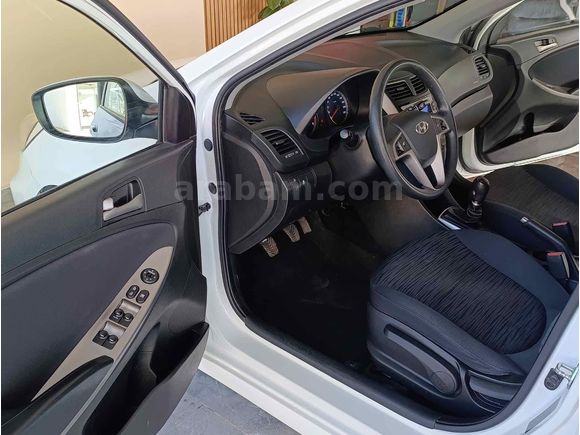 BOYASIZ TRAMERSİZ İLK SAHİBŞNDEN Hyundai Accent Blue 1.4 D-CVVT 