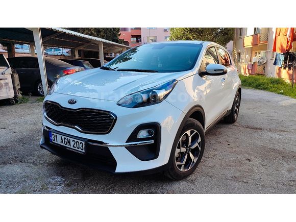 SUV KİA SPORTAGE 1.6 GDI COOL BENZİN MANUEL SİFİR GİBİ TOYOTA  TAKASLI