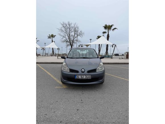 Sahibinden 1.5 dCi   -  Yeni Muayene - Ekspertizli - Servis kayıtlı 