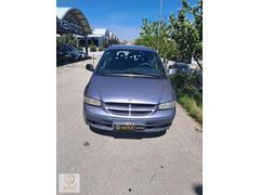 SÖZ1 MOTORS dan Chrysler Voyager 2.5 TD SE 7 Kişilik Hususi
