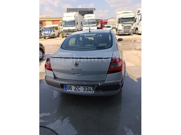 Galeriden Renault Megane 1.6 Authentique 2004 Model Osmaniye