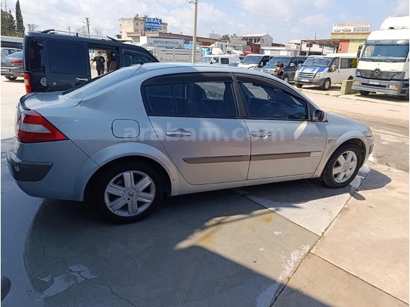 Galeriden Renault Megane 1.6 Authentique 2004 Model Osmaniye