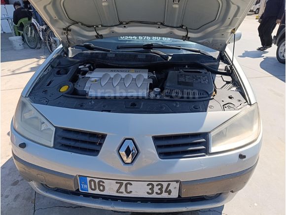 Galeriden Renault Megane 1.6 Authentique 2004 Model Osmaniye