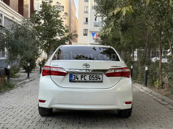 Sahibinden Toyota Corolla 1.4 D-4D Touch 2015 Model 