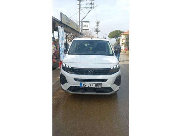 Sahibinden Peugeot Rifter 1.5 BlueHDI GT 2025 Model