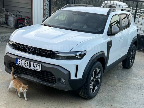Galeriden Renault Duster 1.3 TCe Techno 2025 Model sıfır poşetler üstünde satışa hazır Hatay