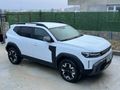 Galeriden Renault Duster 1.3 TCe Techno 2025 Model sıfır poşetler üstünde satışa hazır Hatay