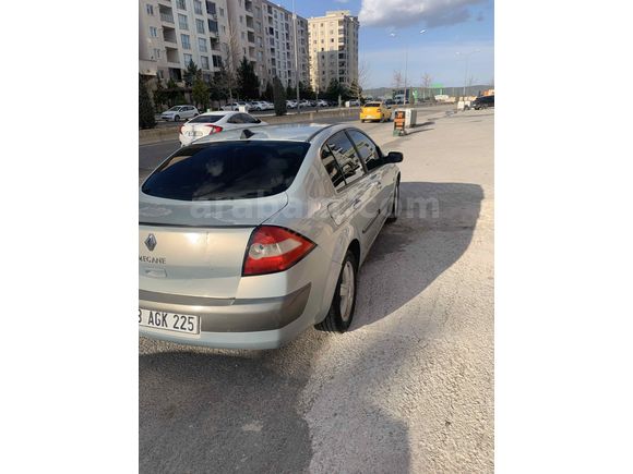 Memurdan Temiz Renault Megane 1.6 Dynamique 