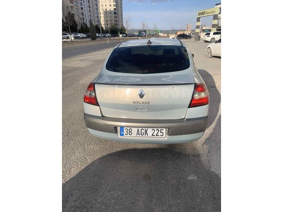 Memurdan Temiz Renault Megane 1.6 Dynamique 