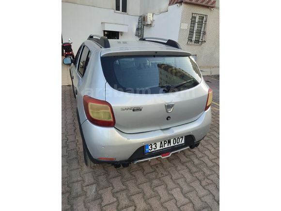 Sahibinden Dacia Sandero 1.5 dCi Stepway 2014 Model  243.720 km Gri