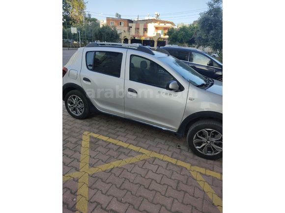 Sahibinden Dacia Sandero 1.5 dCi Stepway 2014 Model  243.720 km Gri