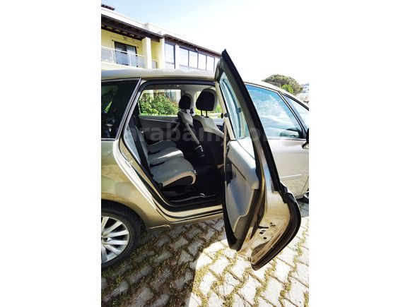 İLK Sahibinden Citroen C4 Picasso 1.6 e-HDi NAVİGASYON-CAM TAVAN -FULL Dynamic 2012 Model 