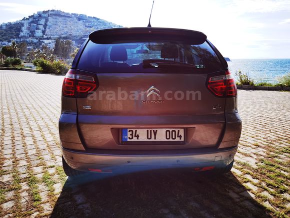 İLK Sahibinden Citroen C4 Picasso 1.6 e-HDi NAVİGASYON-CAM TAVAN -FULL Dynamic 2012 Model 